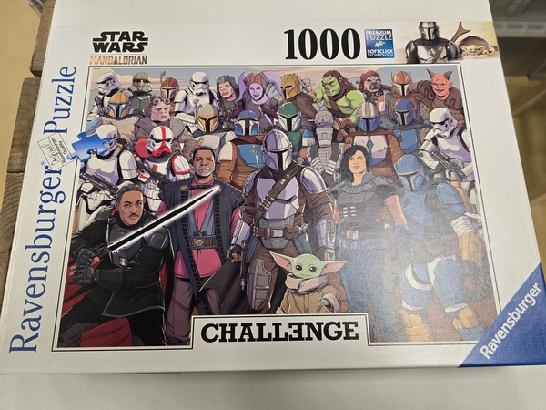 Mandalorian Challenge (1000pc) Ravensburger Puzzle